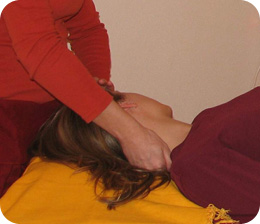 Maud Zanutto, relaxologue corporel exerce les techniques de relaxation corporelle et massages de bien-être à Roanne et sa région